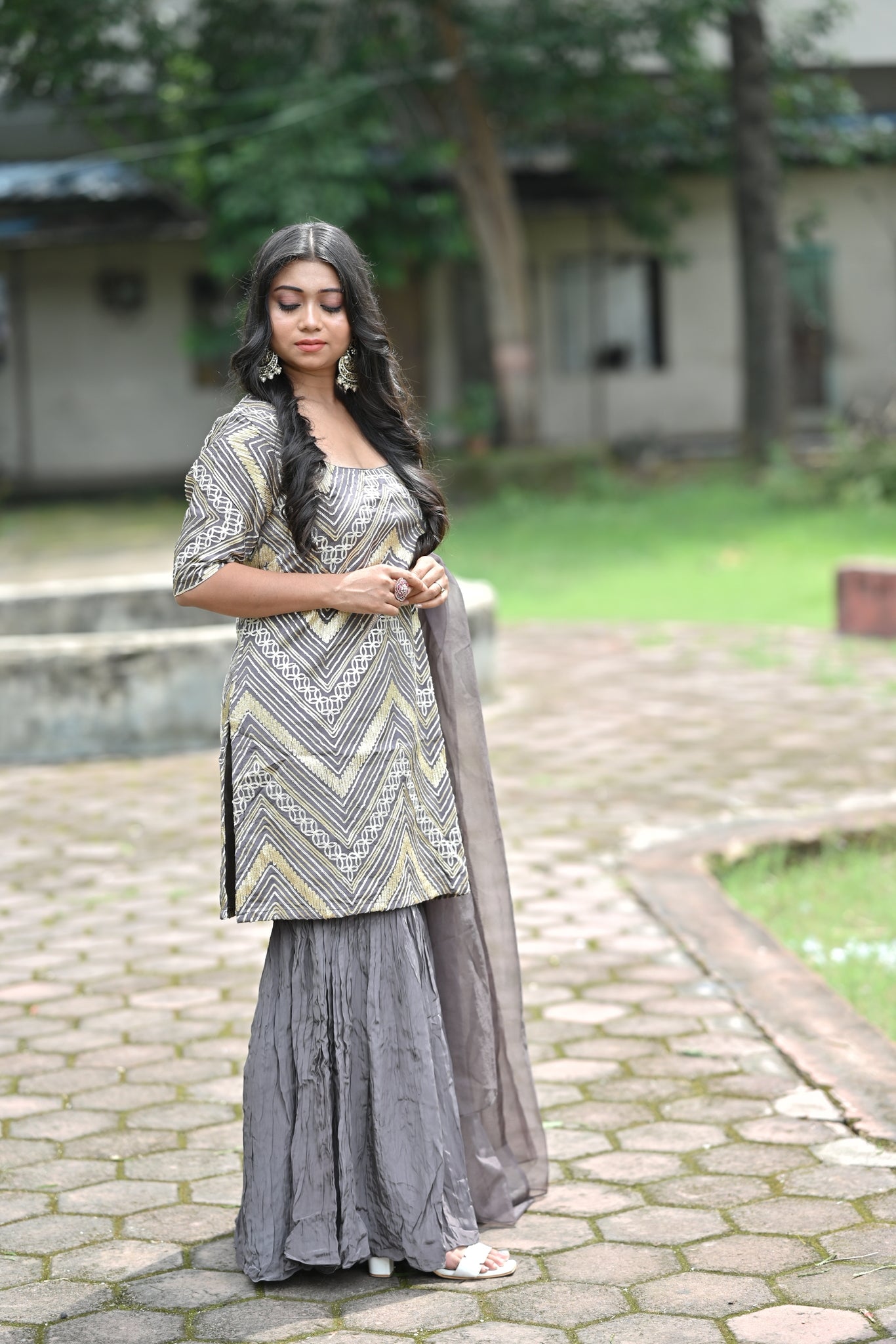 GREY SHARARA SET