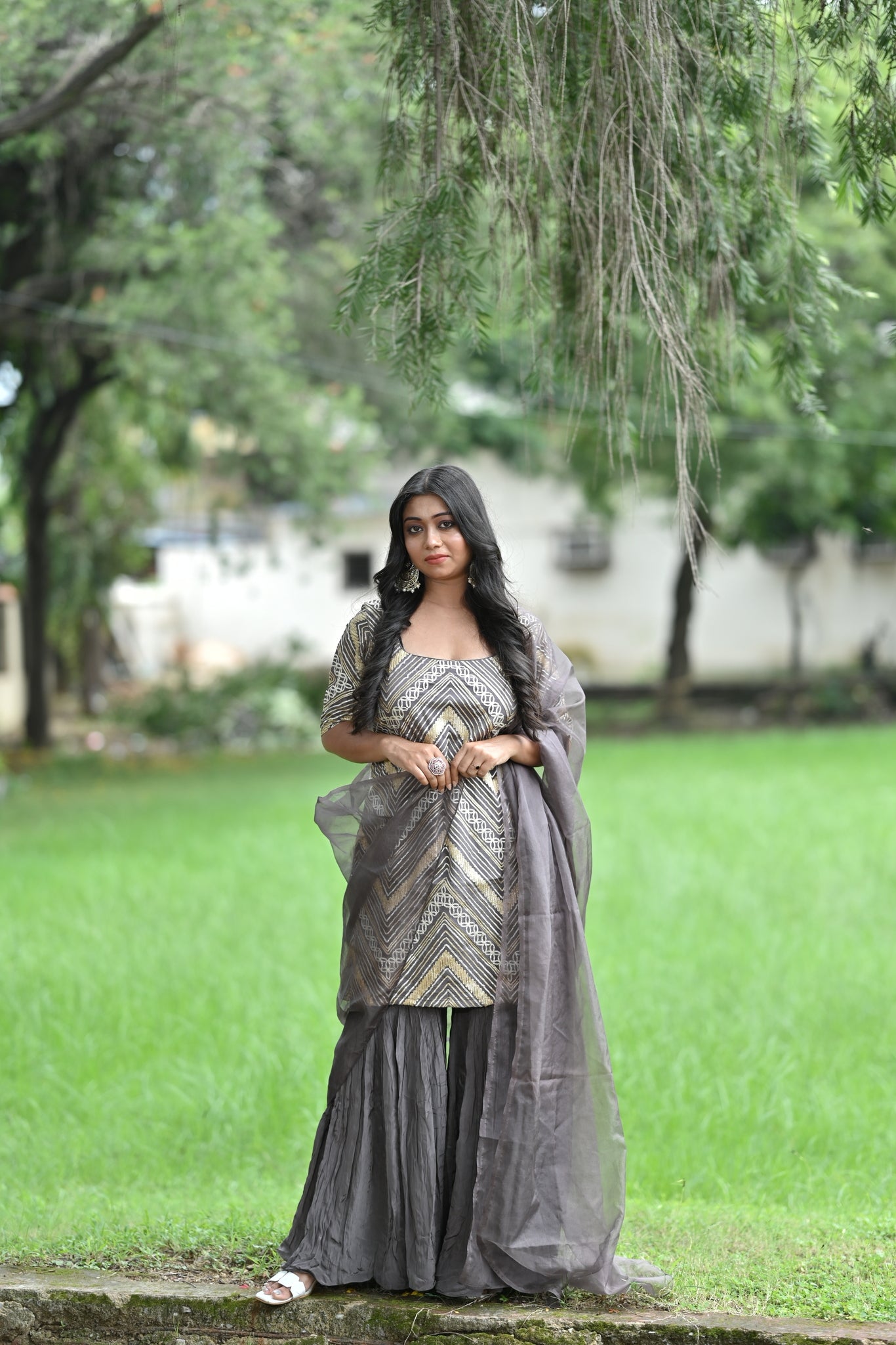 GREY SHARARA SET